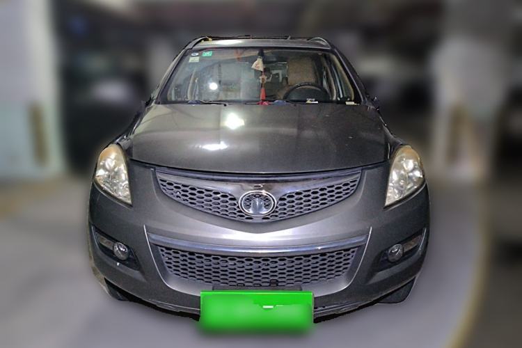 Used Haval H5 Classic 2012 European-style 2.0L Two-Wheel Drive Elite Model Front