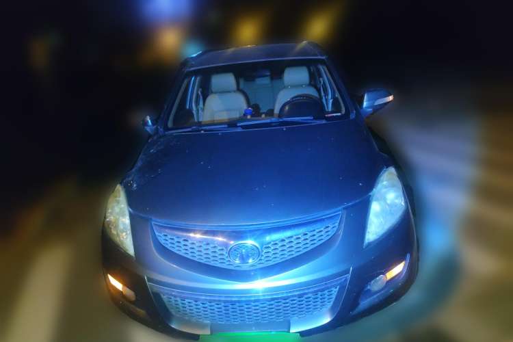 Used Haval H5 Classic 2012 European-style Edition 2.4L Four-Wheel Drive Comfort Model Front