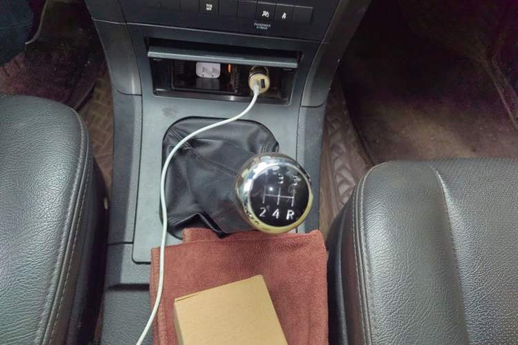Used Haval H5 Classic 2012 European-style 2.0L Two-Wheel Drive Elite Model Gear Lever