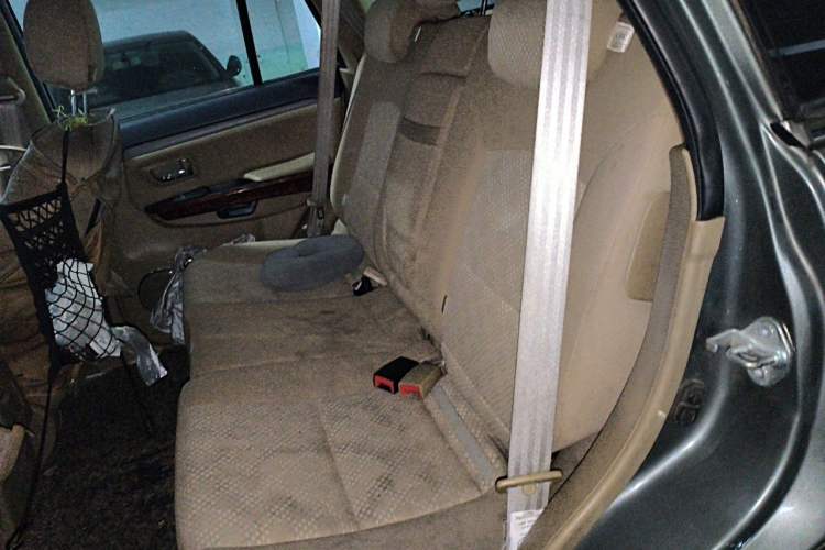 Used Haval H5 Classic 2012 European-style 2.0L Two-Wheel Drive Elite Model Left Rear Seat
