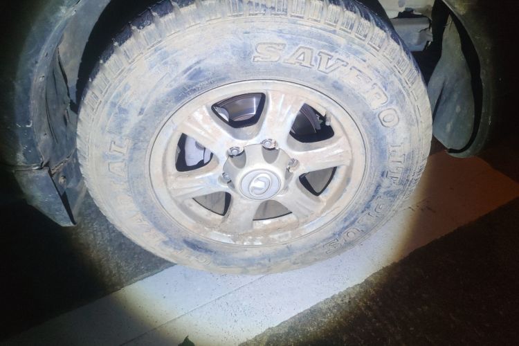 Used Haval H5 Classic 2012 European-style Edition 2.4L Four-Wheel Drive Comfort Model Right Front Wheel Hub
