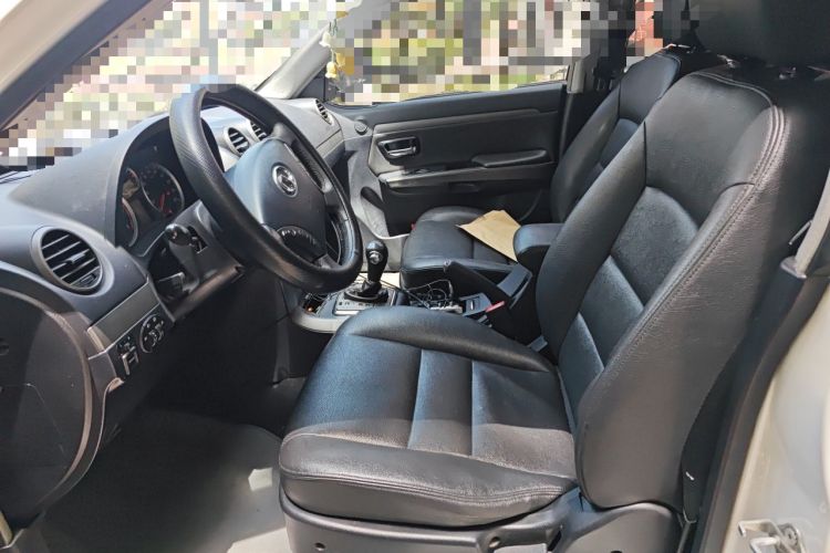 Used Haval H5 Classic 2012 ZhiZun Edition Green & Quiet 2.0T Automatic Two-Wheel Drive Luxury Model Left Front Seat