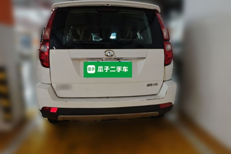 Used Haval H5 Classic 2012 ZhiZun Edition Green & Quiet 2.0T Manual Two-Wheel Drive Comfortable Model Rear