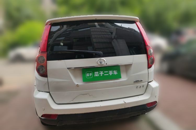 Used Haval H5 Classic 2012 ZhiZun Edition Green & Quiet 2.0T Manual Two-Wheel Drive Comfortable Model Rear