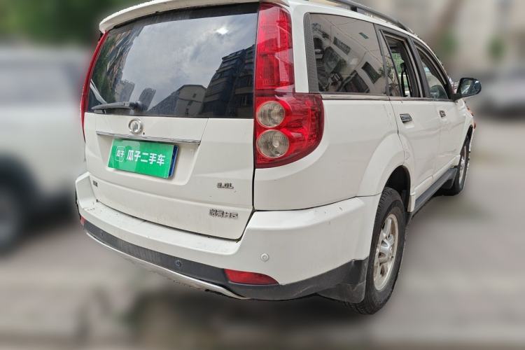 Used Haval H5 Classic 2012 Zhizun Edition 2.0L Two-Wheel Drive Navigation Model Rear Right 45 Deg