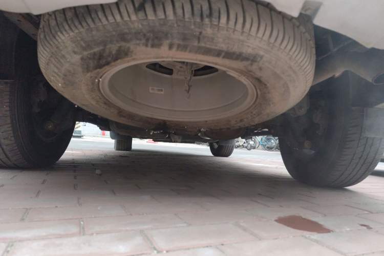 Used Haval H5 Classic 2013 Zhizun Edition 2.0T Manual 4x4 Elite Model Chassis Rear