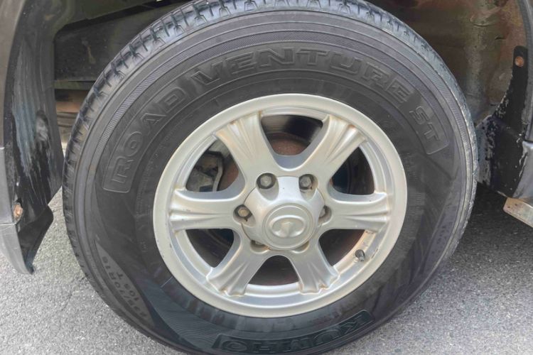 Used Haval H5 Classic 2013 Zhizun Edition 2.0L Manual Two-Wheel Drive Entry-Level Model Exterior 3