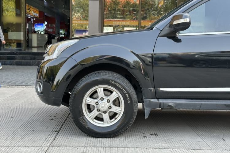 Used Haval H5 Classic 2013 Zhizun Edition 2.0T Manual 4x4 Prestige Model Exterior 7