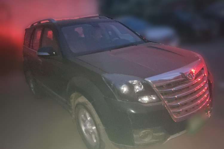 Used Haval H5 Classic 2013 Zhizun Edition 2.0T Manual 4x4 Elite Model Front Right 45 Deg