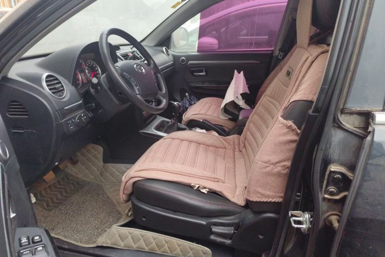 Used Haval H5 Classic 2013 Zhizun Edition 2.0T Manual 4x4 Elite Model Left Front Seat