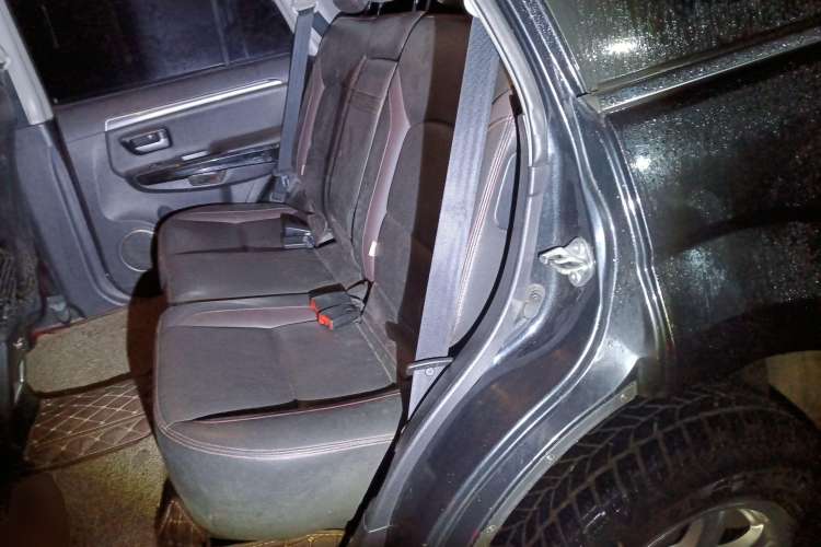 Used Haval H5 Classic 2013 Zhizun Edition 2.0T Manual 4x4 Elite Model Left Rear Seat