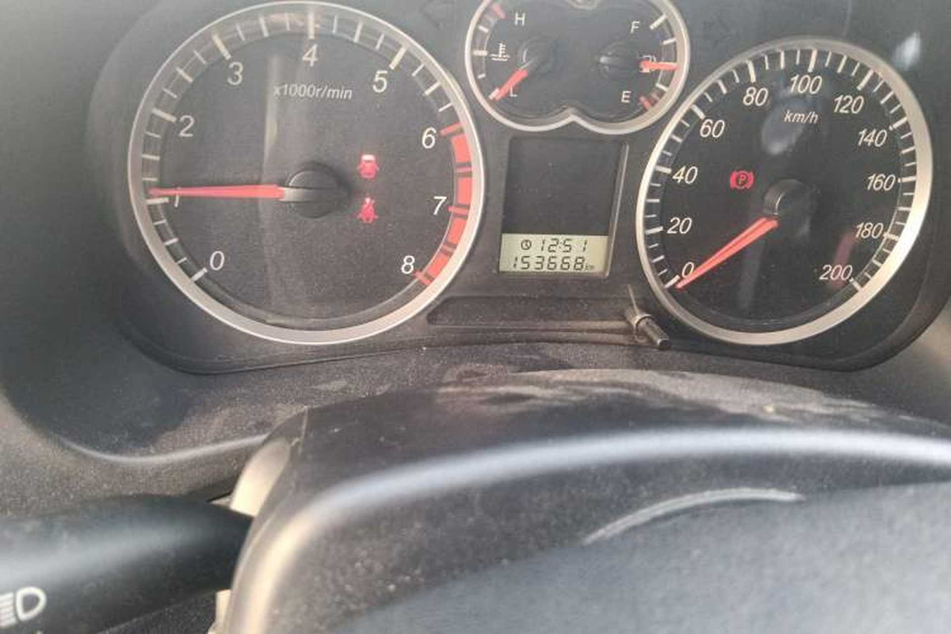 Used Haval H5 Classic 2013 Zhizun Edition 2.0L Manual Two-Wheel Drive Entry-Level Model Odometer Close Up