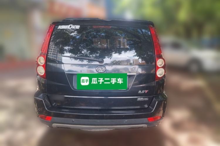 Used Haval H5 Classic 2013 Zhizun Edition 2.0T Manual Two-Wheel Drive Entry-Level Model Rear