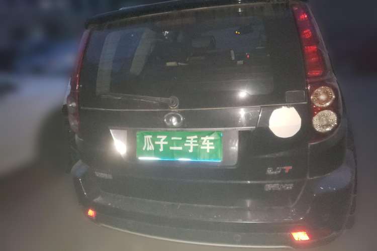 Used Haval H5 Classic 2013 Zhizun Edition 2.0T Manual 4x4 Elite Model Rear