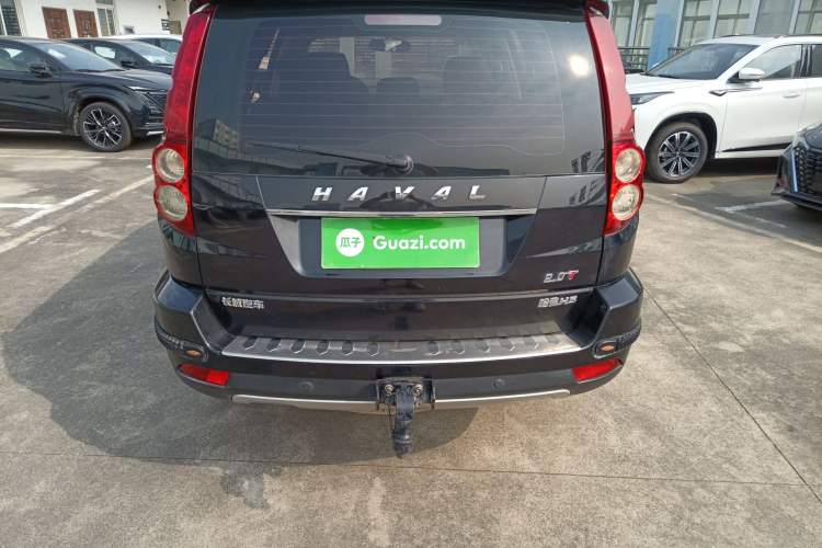 Used Haval H5 Classic 2013 Zhizun Edition 2.0T Manual Two-Wheel Drive Entry-Level Model Rear
