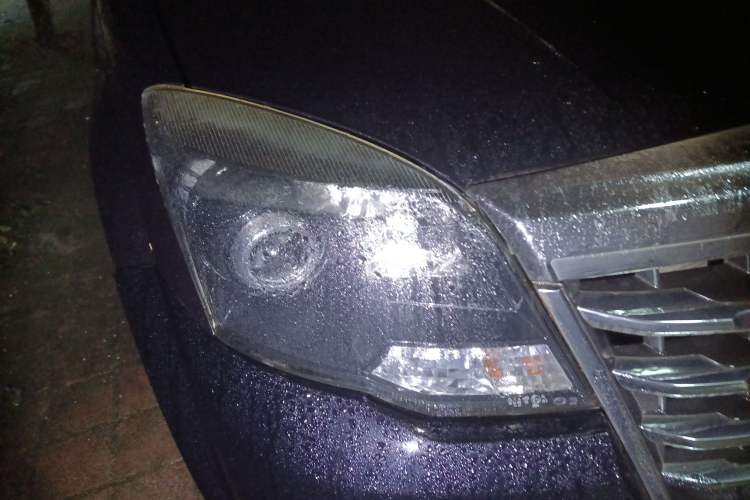 Used Haval H5 Classic 2013 Zhizun Edition 2.0T Manual 4x4 Elite Model Right Front Headlight