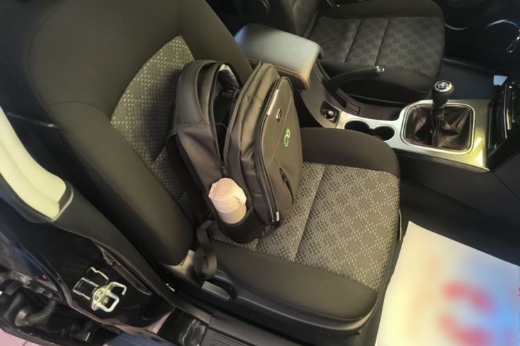 Used Haval H5 Classic 2013 ZhiZun Edition Green Silence 2.0T Manual 4x4 Progressive Model Right Front Seat