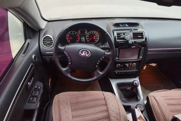 Used Haval H5 Classic 2013 Zhizun Edition 2.0T Manual 4x4 Elite Model Steering Wheel