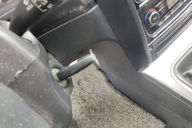 Used Haval H5 Classic 2013 Zhizun Edition 2.0L Manual Two-Wheel Drive Entry-Level Model Vehicle Key