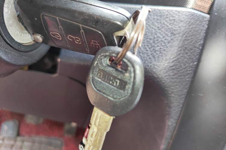 Used Haval H5 Classic 2013 Zhizun Edition 2.0T Manual Two-Wheel Drive Entry-Level Model Vehicle Key