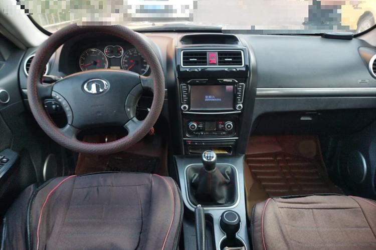 Used Haval H5 Classic 2013 Zhizun Edition 2.0L Manual 4x4 Progressive Model Interior 2