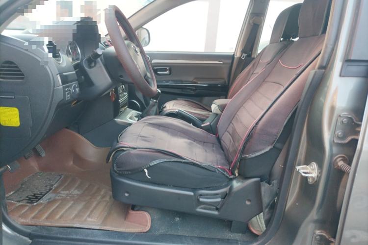 Used Haval H5 Classic 2013 Zhizun Edition 2.0L Manual 4x4 Progressive Model Left Front Seat