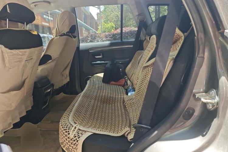 Used Haval H5 Classic 2013 Zhizun Edition 2.0T Manual 4x4 Progressive Model Left Rear Seat