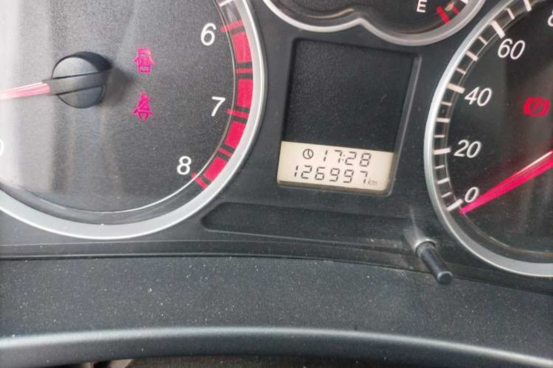 Used Haval H5 Classic 2013 Zhizun Edition 2.0L Manual 4x4 Progressive Model Odometer Close Up