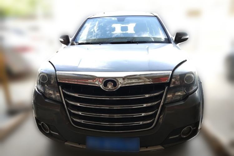 Used Haval H5 Classic 2013 ZhiZun Edition 2.0T Manual Two-Wheel Drive Elite Model Front