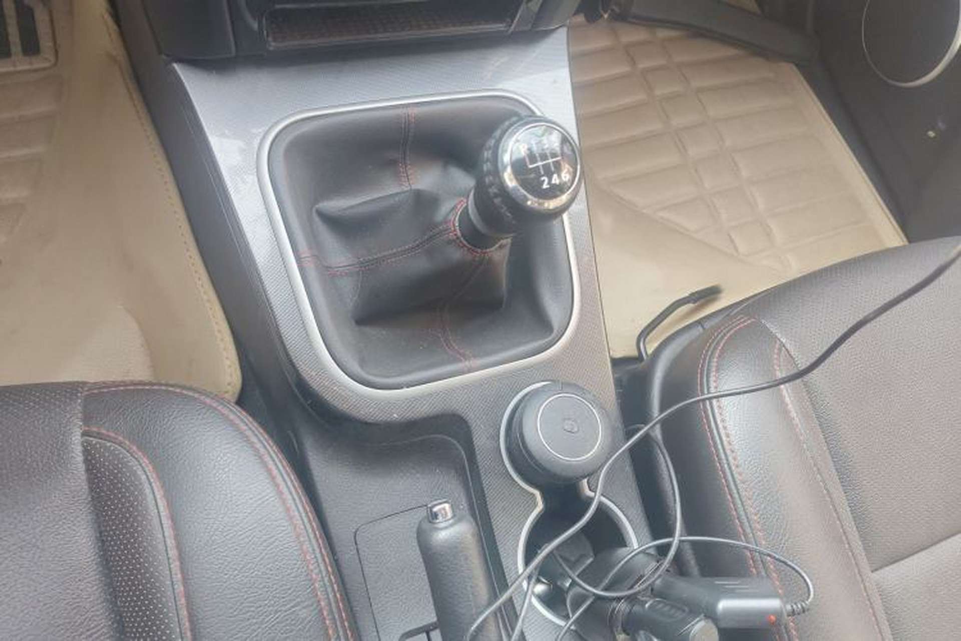 Used Haval H5 Classic 2013 Zhizun Edition 2.0T Manual 4x4 Elite Model Gear Lever