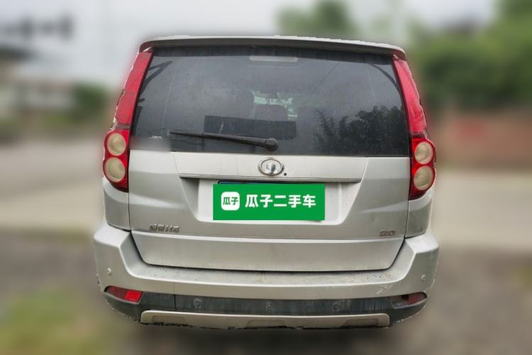 Used Haval H5 Classic 2013 ZhiZun Edition Green Silence 2.0T Manual Two-Wheel Drive Progressive Model Rear