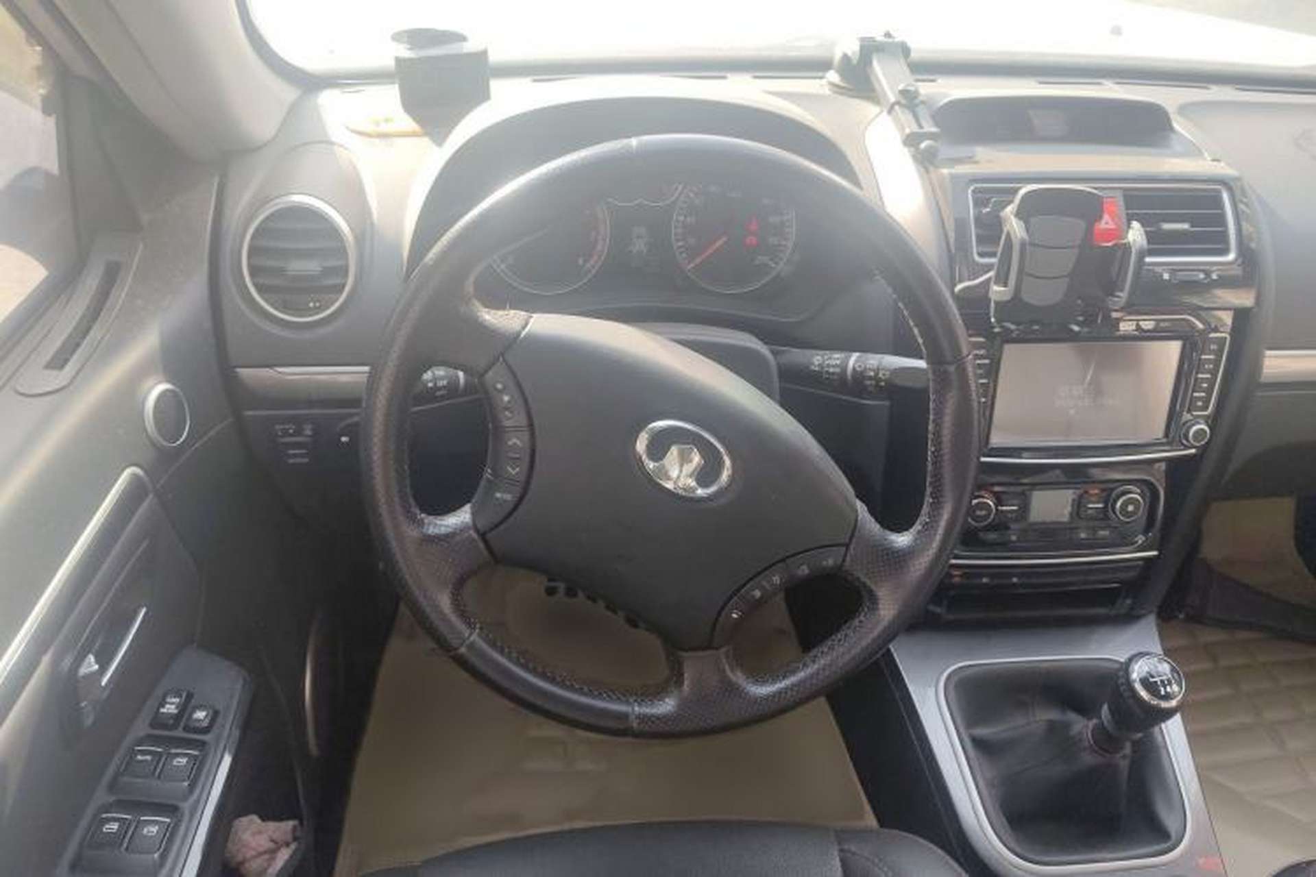 Used Haval H5 Classic 2013 Zhizun Edition 2.0T Manual 4x4 Elite Model Steering Wheel