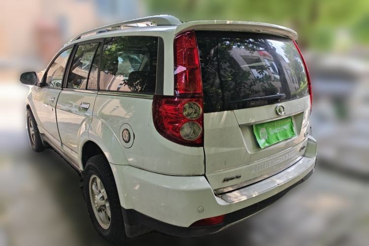 Used Haval H5 Classic 2013 Zhizun Edition 2.0T Manual 4x4 Prestige Model Exterior 3