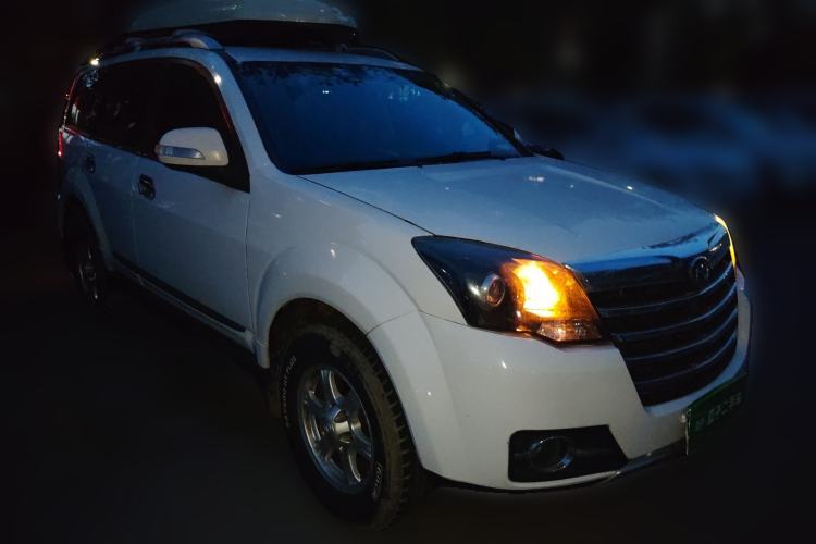 Used Haval H5 Classic 2013 Zhizun Edition 2.0L Manual Two-Wheel Drive Entry-Level Model Front Right 45 Deg