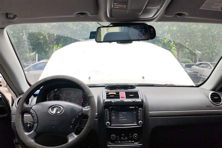 Used Haval H5 Classic 2013 Zhizun Edition 2.0T Manual 4x4 Elite Model Headliner