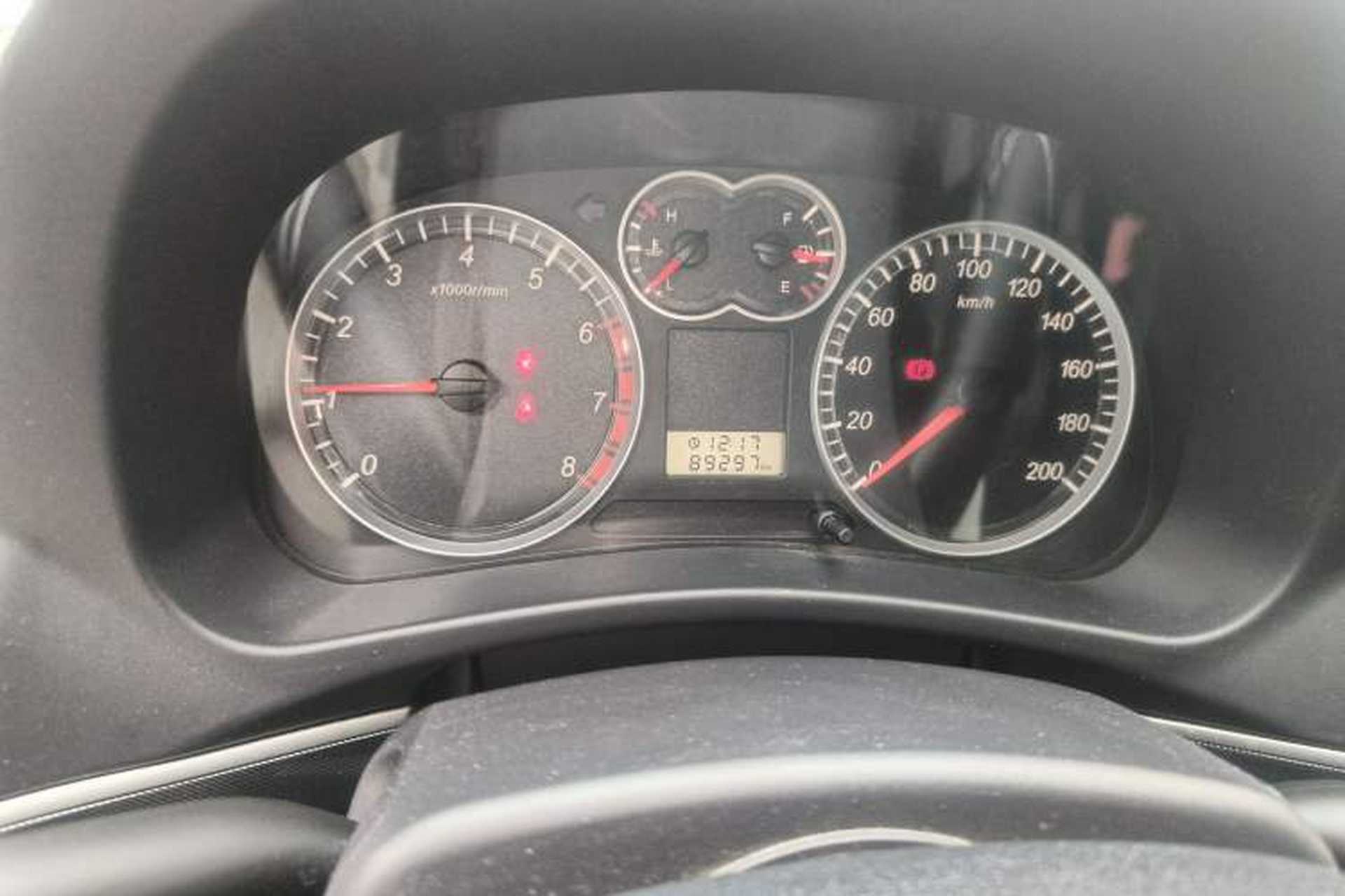 Used Haval H5 Classic 2013 Zhizun Edition 2.0L Manual Two-Wheel Drive Entry-Level Model Instrument Cluster