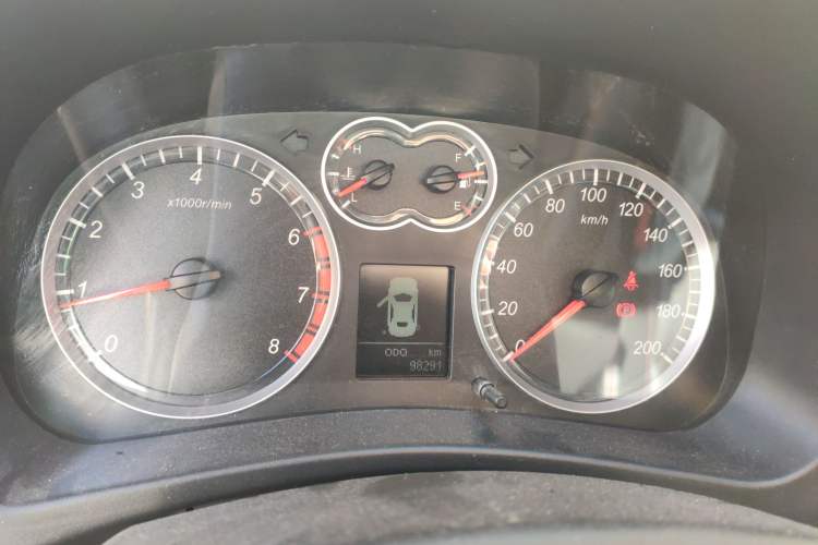 Used Haval H5 Classic 2013 Zhizun Edition 2.0T Manual 4x4 Elite Model Instrument Cluster