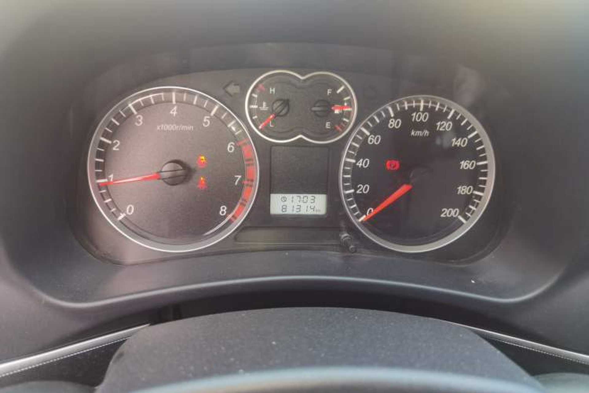 Used Haval H5 Classic 2013 Zhizun Edition 2.0L Manual Two-Wheel Drive Entry-Level Model Instrument Cluster