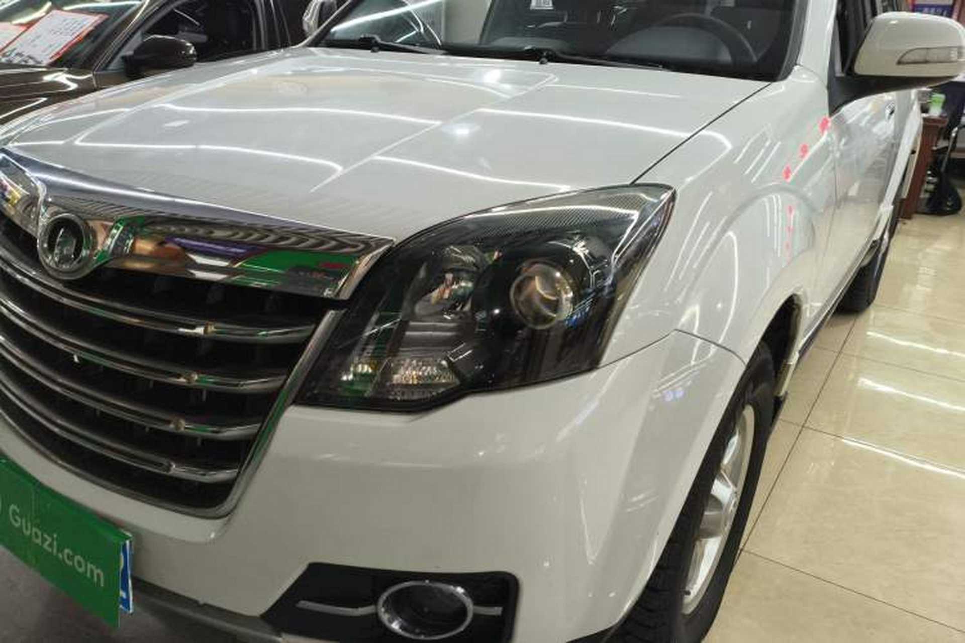 Used Haval H5 Classic 2013 Zhizun Edition 2.0T Manual 4x4 Prestige Model Left Front Headlight