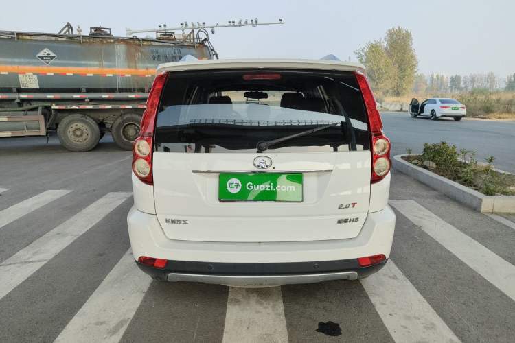 Used Haval H5 Classic 2013 Zhizun Edition 2.0T Manual Two-Wheel Drive Entry-Level Model Rear