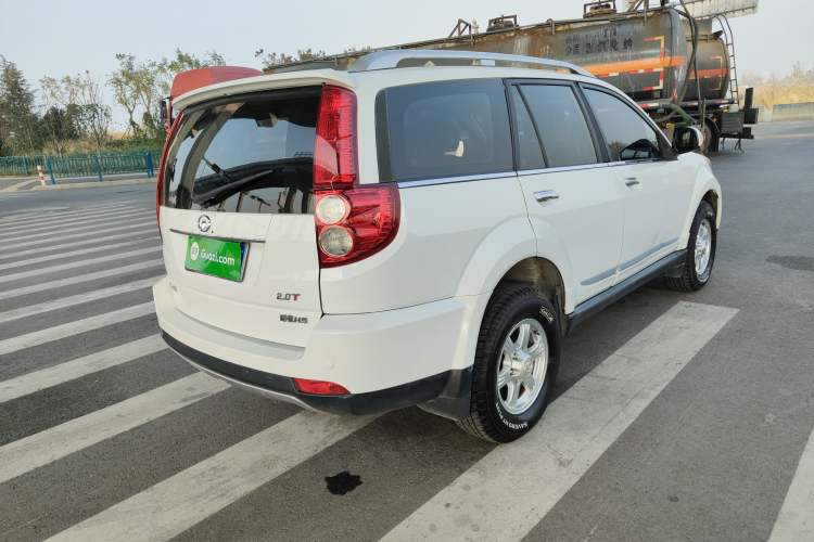 Used Haval H5 Classic 2013 Zhizun Edition 2.0T Manual Two-Wheel Drive Entry-Level Model Rear Right 45 Deg
