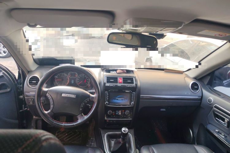 Used Haval H5 Classic 2015 2.0T Manual 4x4 Elite Edition Center Console