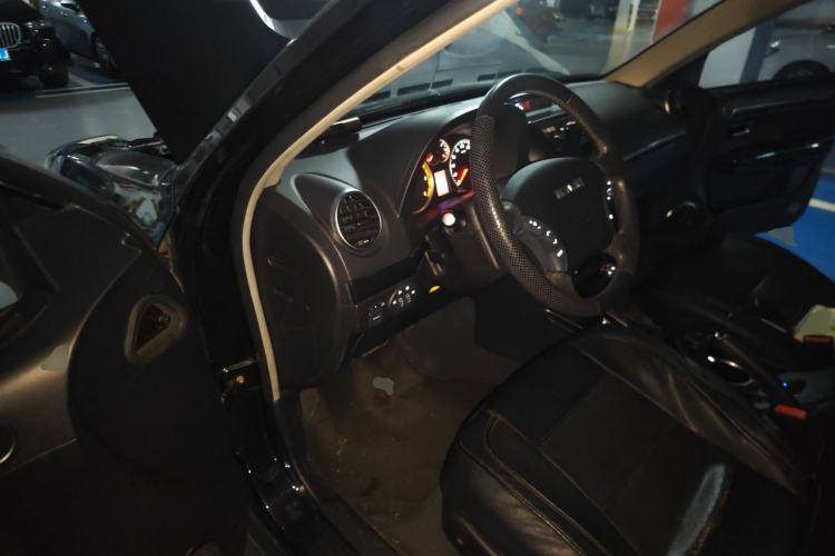 Used Haval H5 Classic 2015 2.0T Diesel Automatic 4x4 Advanced Trim Driver Seat