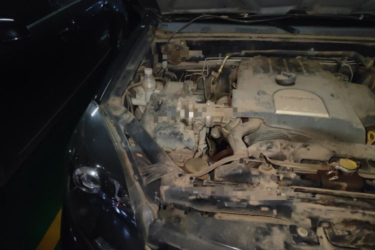 Used Haval H5 Classic 2015 2.0T Diesel Manual 4x4 Ambition Model Engine Bay Right