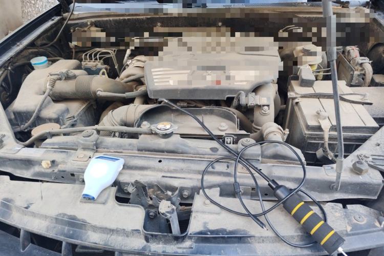 Used Haval H5 Classic 2015 2.0T Manual 4x4 Elite Edition Engine Bay
