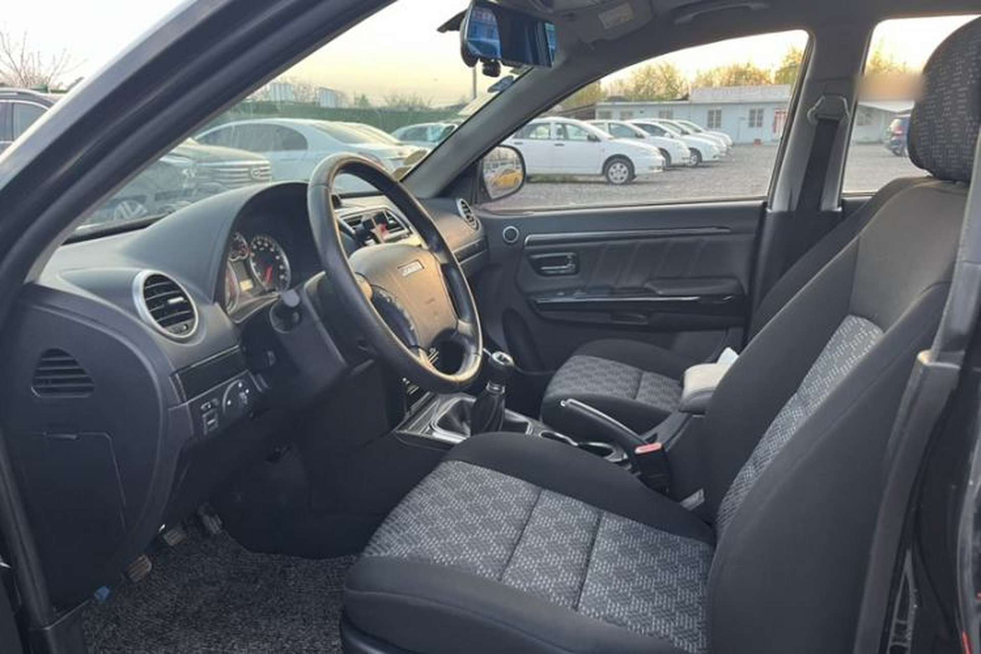 Used Haval H5 Classic 2015 2.0L Manual Two-Wheel Drive Entry-Level Trim Exterior 2