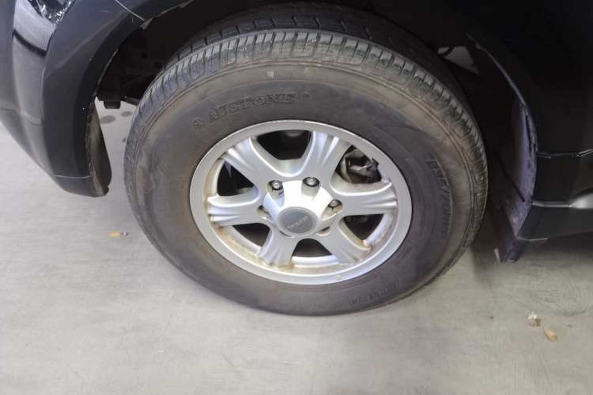 Used Haval H5 Classic 2015 2.0T Manual Two-Wheel Drive Advanced Version Exterior 7