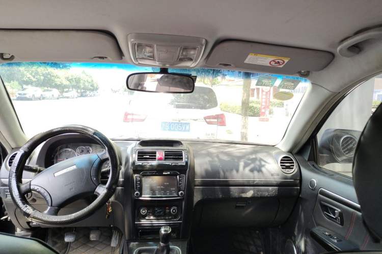 Used Haval H5 Classic 2015 2.0L Manual Two-Wheel Drive Entry-Level Trim Headliner