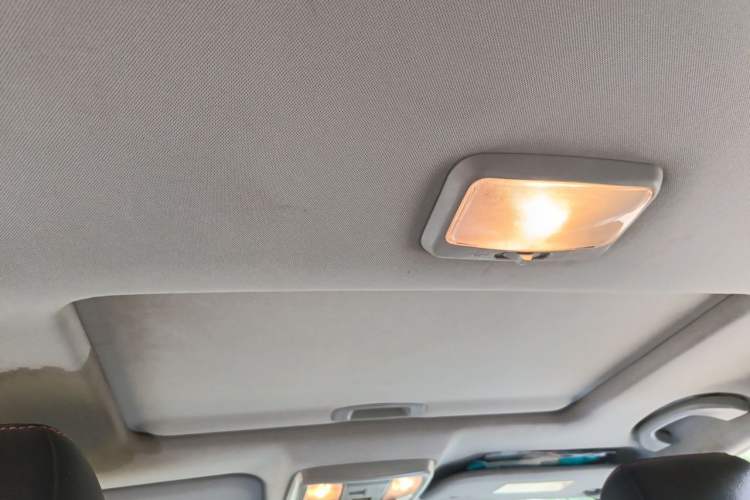Used Haval H5 Classic 2015 2.0T Manual 4x4 Prestige Version Headliner