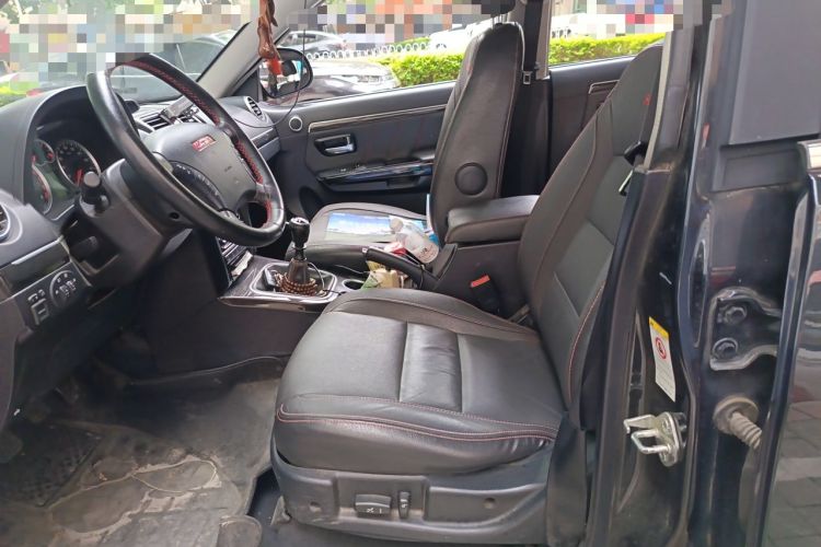 Used Haval H5 Classic 2015 2.0T Manual 4x4 Prestige Version Left Front Seat